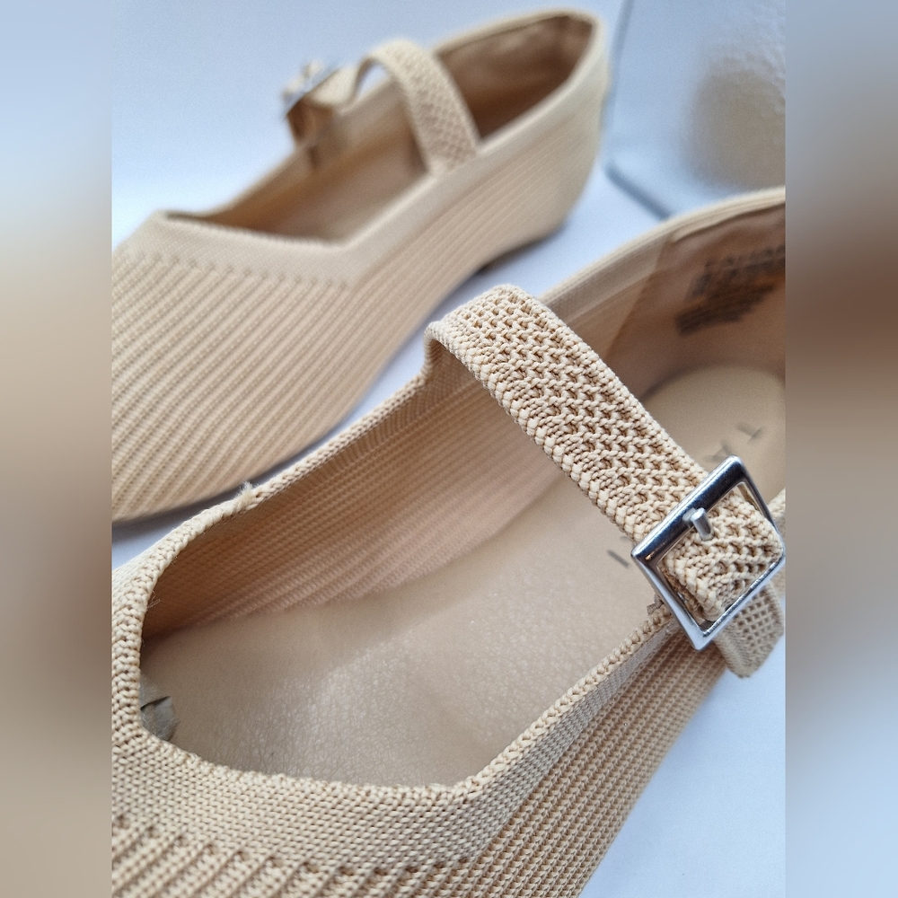 Tahari Mary Jane - Sierra Flat Shoes Camel Color Size 8.5 M - Picture 4 of 6